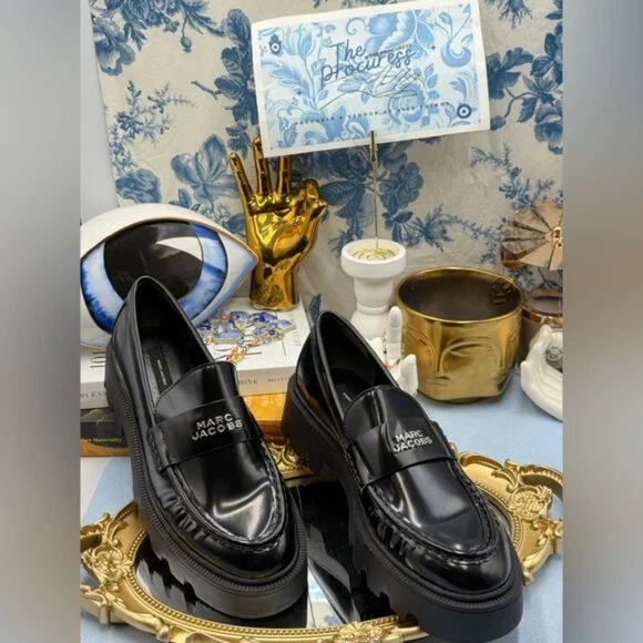 🆕 MARC JACOBS 🧿 NWOB The Frankie Logo-Plaque Platform Loafer, Black Sz 37 US7 - Picture 3 of 14